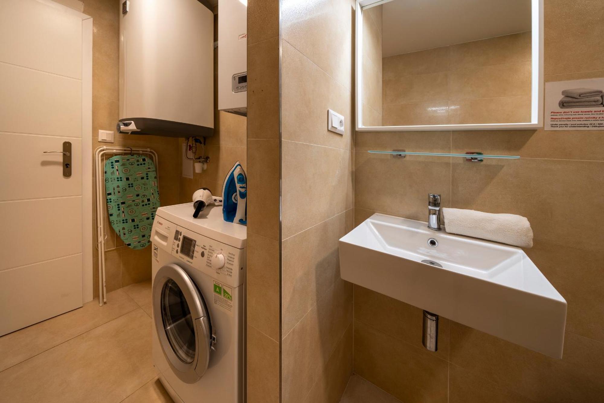 Aparthotel Zborovska Prag